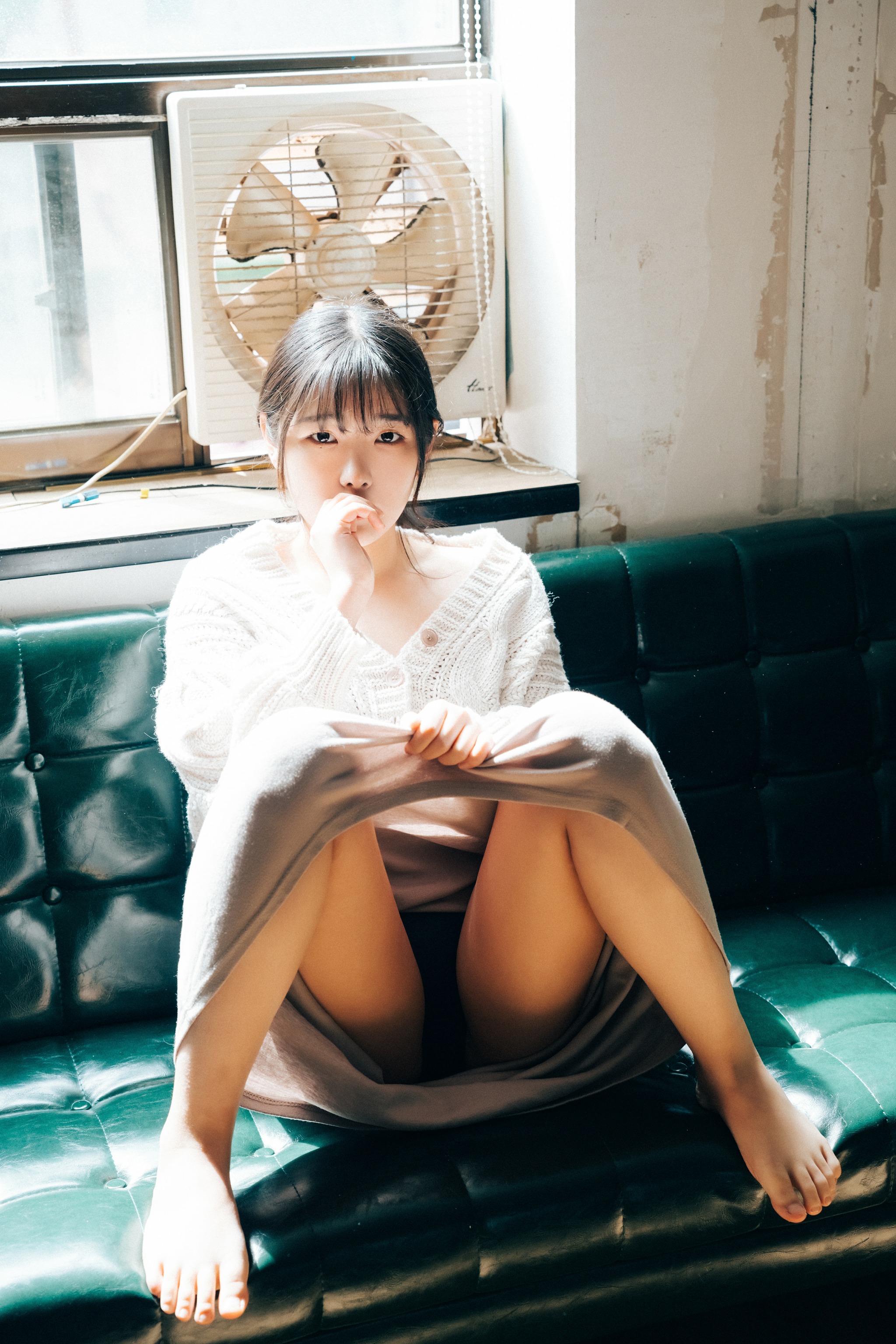 图片[1]-Sonson손손 – NO.046 Sonson(손손) [Loozy]  – Comic Shop Girl [112P]-XikXak